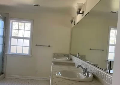 Excellent Bathroom Cleaning